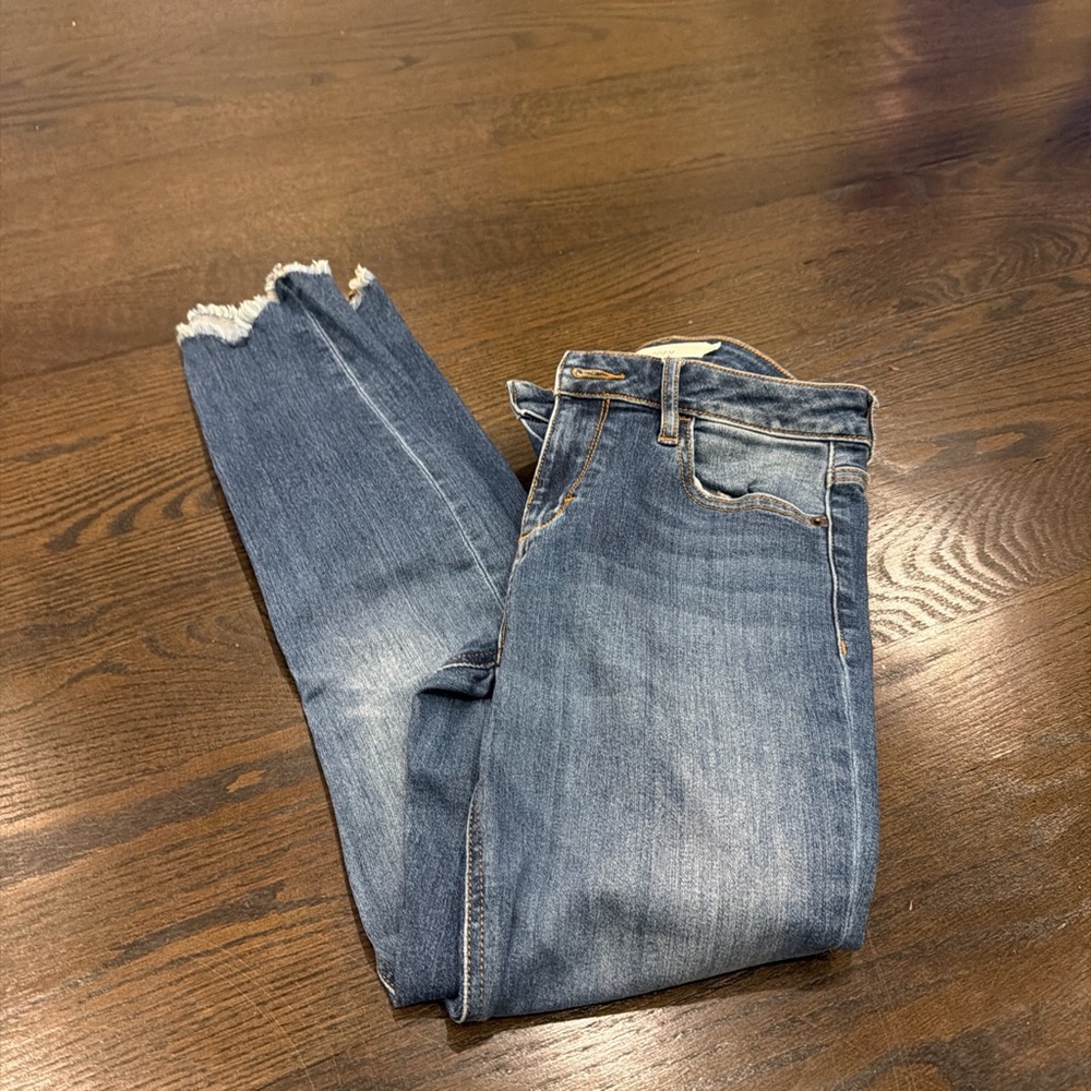 Women’s Hidden Brand Blue Frayed-Hem Skinny Jeans